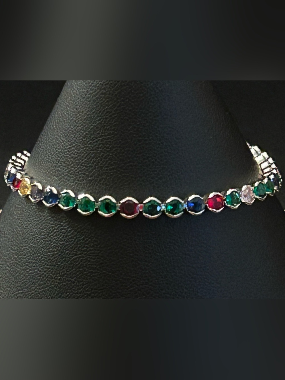 Multicolor 7.50โ Crystal Tennis Link Bracelet - Bezel Set in Silver-tone ๐คฉ
